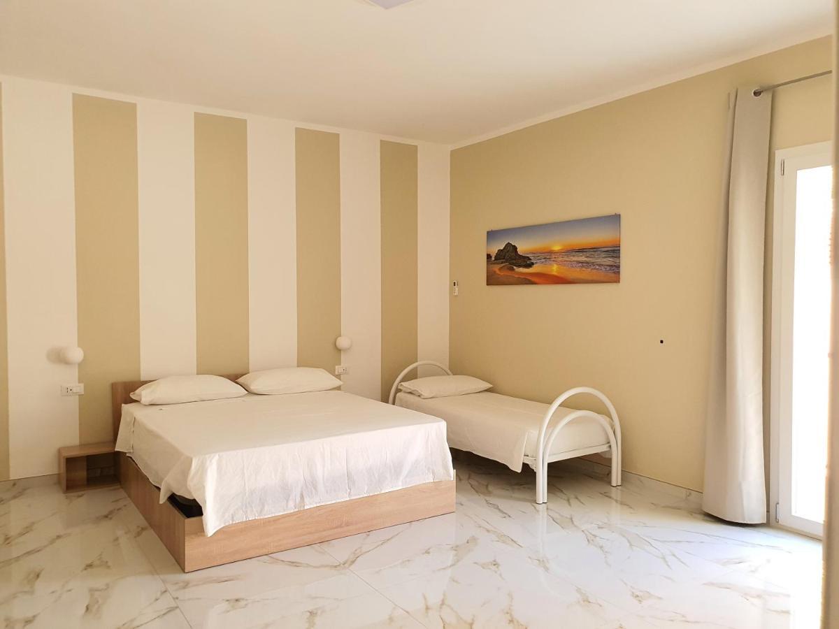 Triple Room,1593750455:JPEG