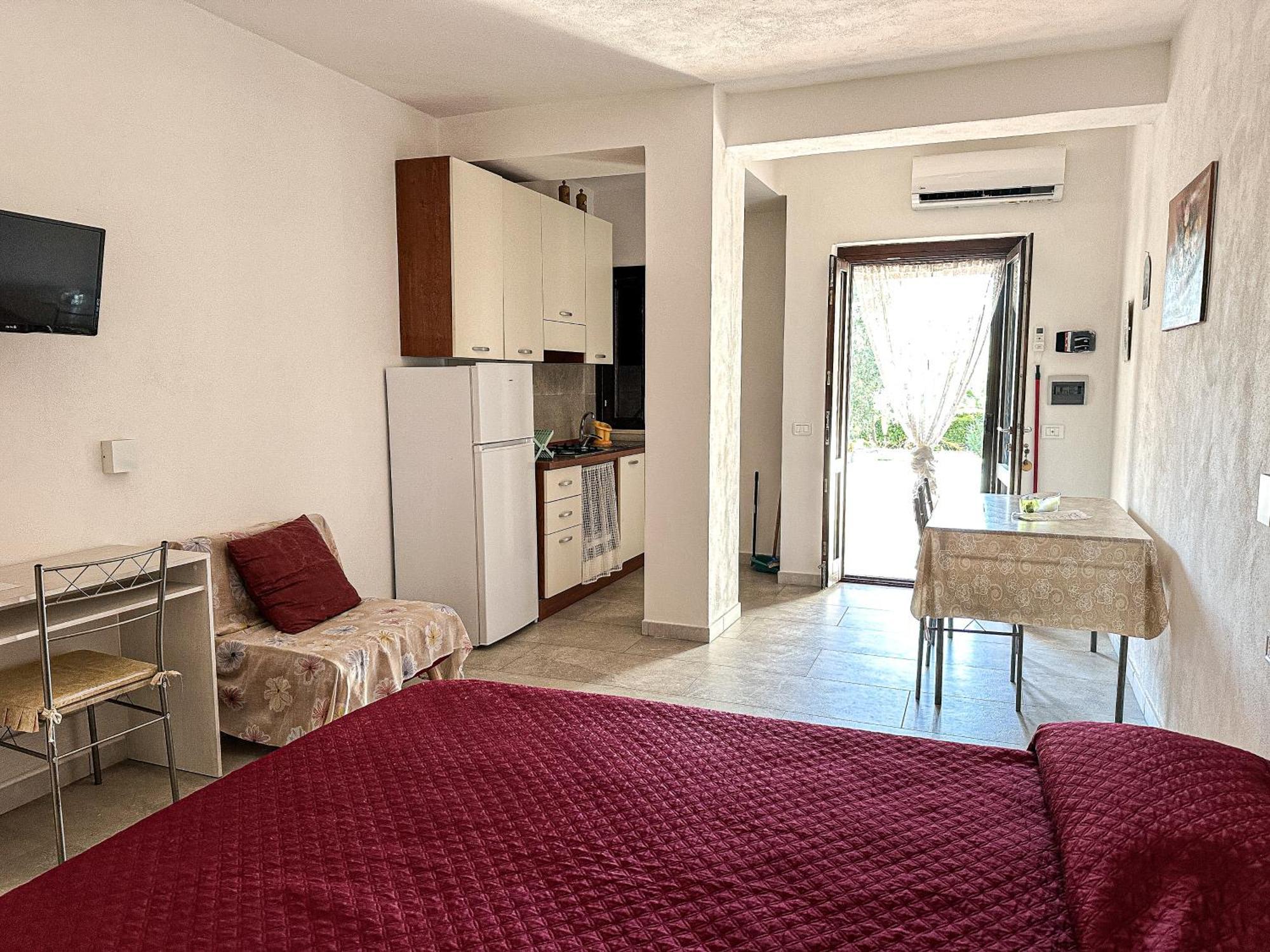 Studio Apartment