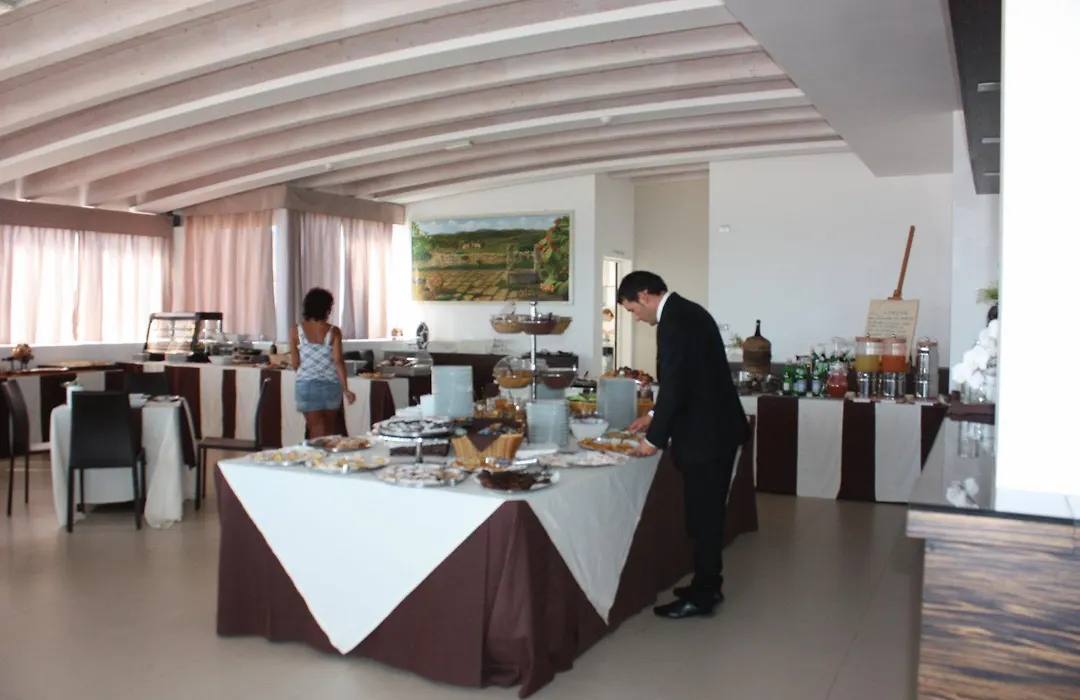 White Hotel-1