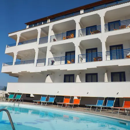 Hotel Yria-2