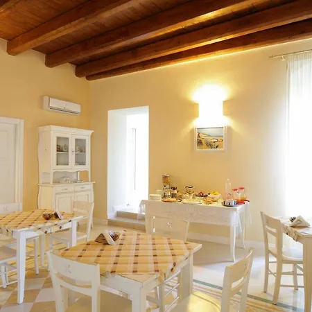 B&B Monsignore-3